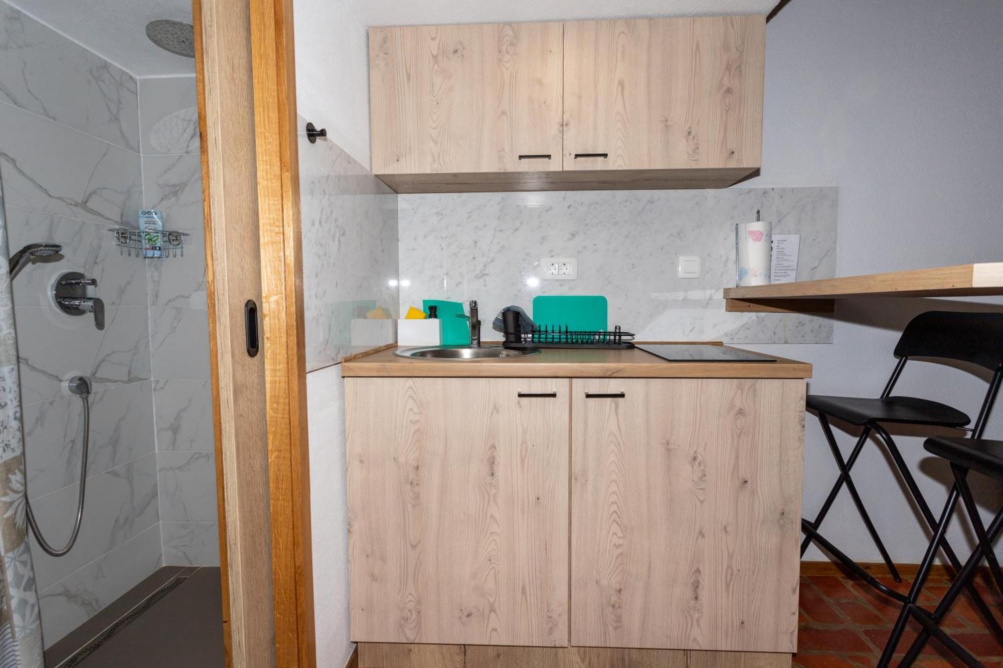 Zenroom Apartments Ljubljana Luaran gambar